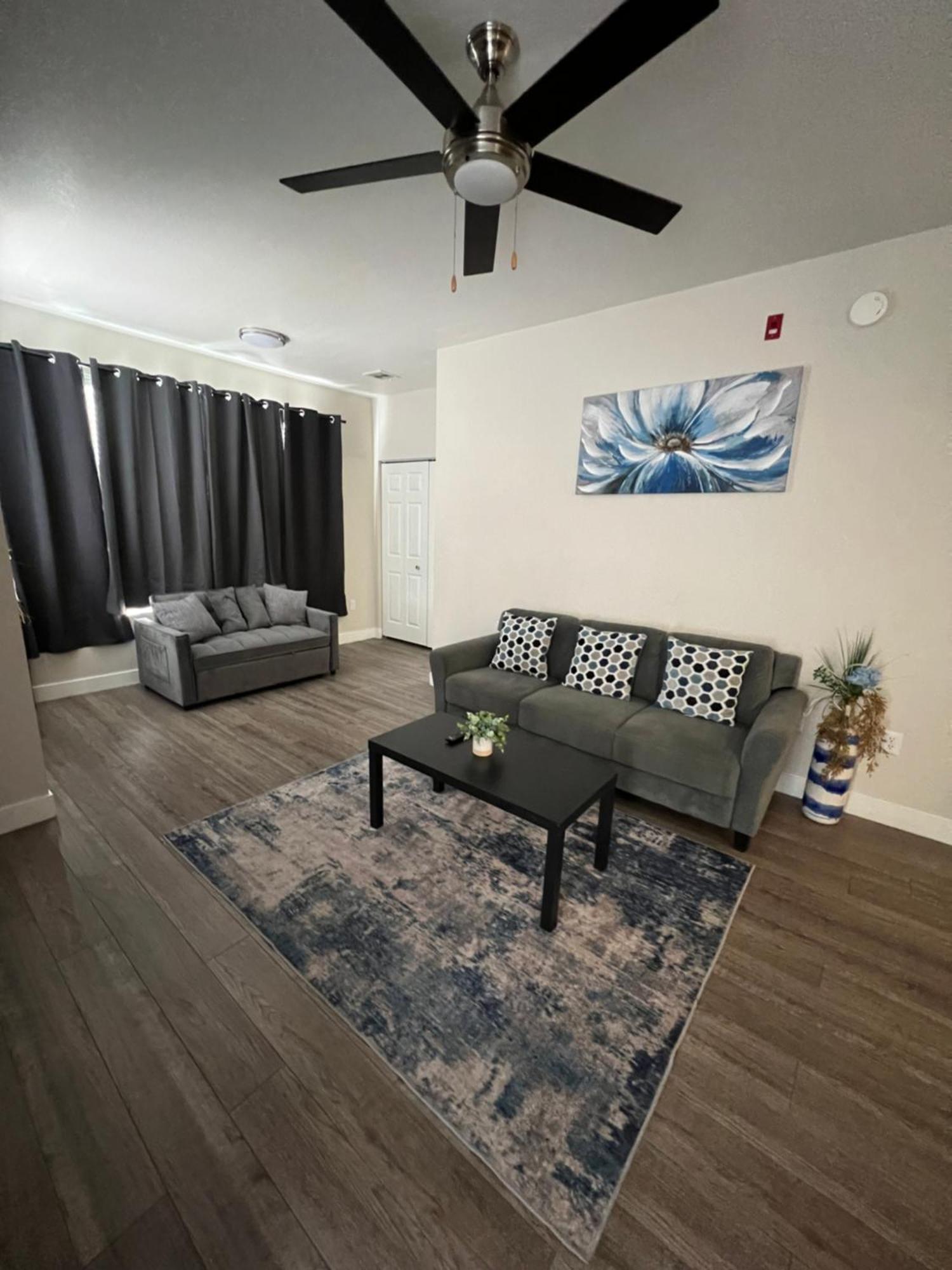 Las Vegas Apartment Near The Strip Εξωτερικό φωτογραφία